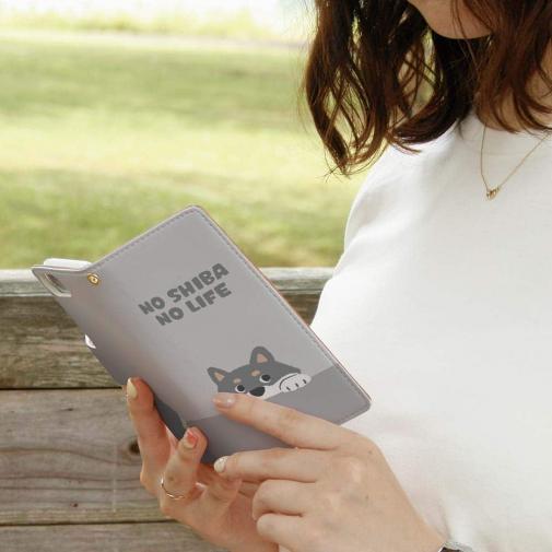 【手帳型】何か気になる柴犬_黒柴_くすみカラー(wakat)