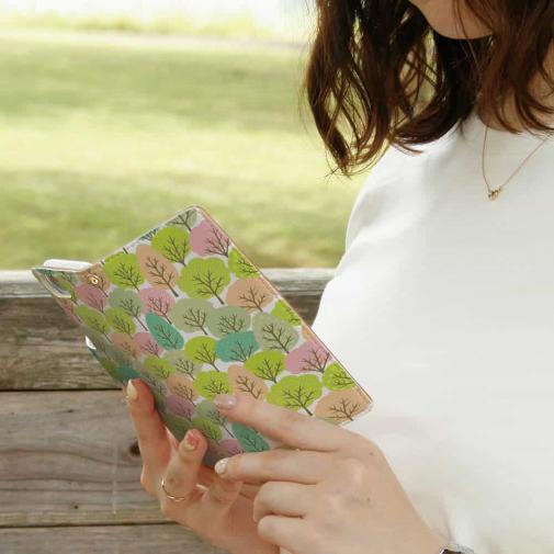 春の森　イラスト