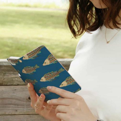 【手帳型】サイケデリコな魚　シームレスパターン