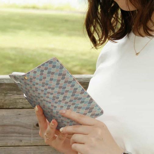 【手帳型】ウロコのシームレスパターン