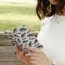 【手帳型】【釣りざんまい】ドット絵のブラックバスがいっぱい_カラフルホワイト