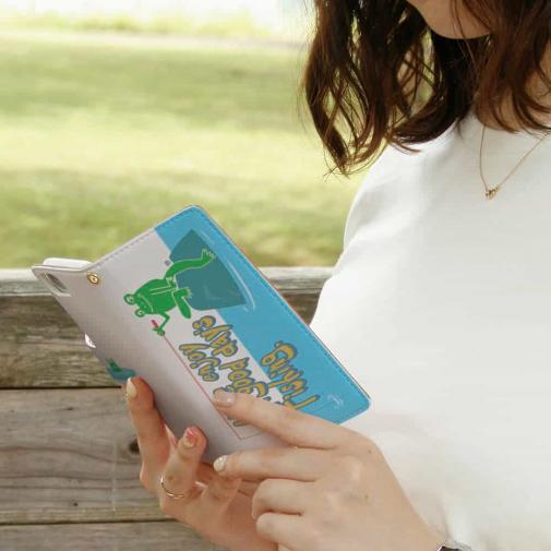 【手帳型】【釣りざんまい】カエルがノンビリ釣りをするでケロ_カラフルレトロ