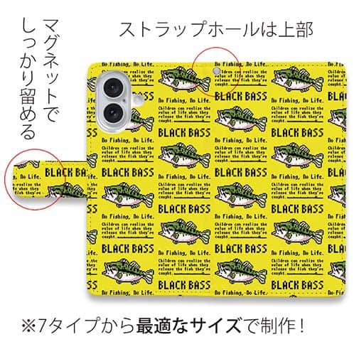 【手帳型】【釣りざんまい】ドット絵のブラックバス_英字新聞風イエロー