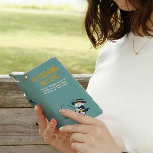 【手帳型】【釣りざんまい】釣りを楽しむ少年_ミント