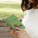 【手帳型】【釣りざんまい】クマさんサケ釣りを楽しむ