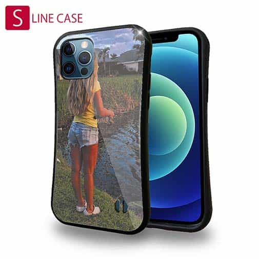 【S-LINE】ルアーフィッシングを楽しむ女性