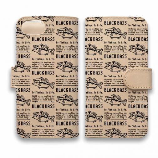 【手帳型】【釣りざんまい】本革 ドット絵のブラックバス_英字新聞風