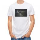 【Tシャツ】釣りをする少年